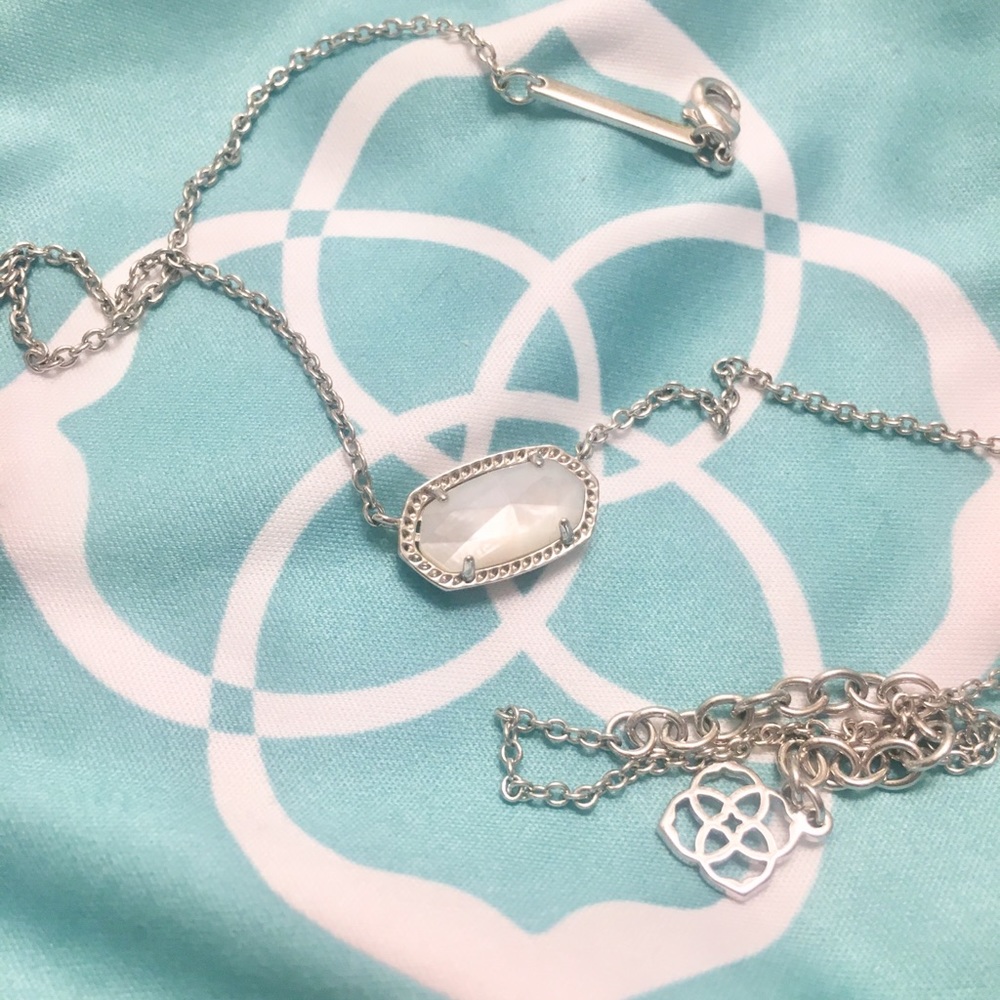 Kendra Scott Elisa Necklace